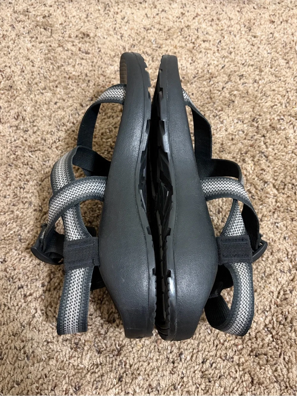 Chaco Men's Z/1 Classic Wide Sandals - Split Gray, Size 10
